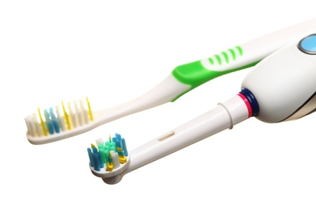 Handzahnbürste oder elektrische Zahnbürste, Zahnpasta, Schallzahnbürste,